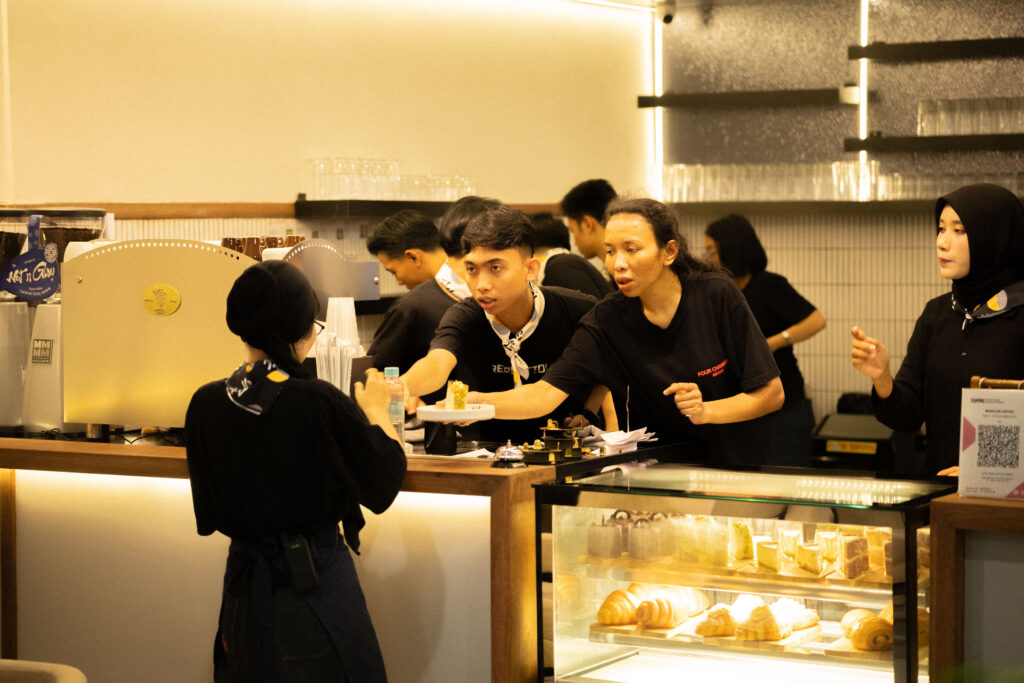 BONOLOG cafe terdekat mataram